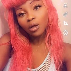 Meet your Posher, Ayo